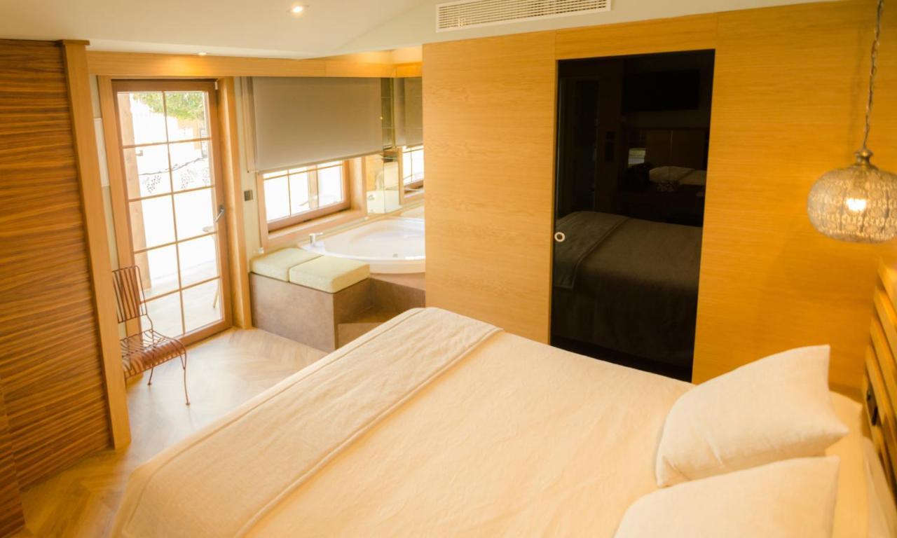 Apartamentos El Roqueo Conil De La Frontera Exteriör bild
