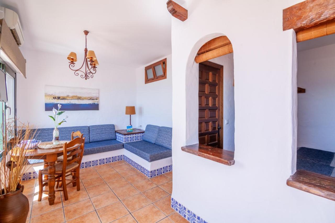 Apartamentos El Roqueo Conil De La Frontera Exteriör bild