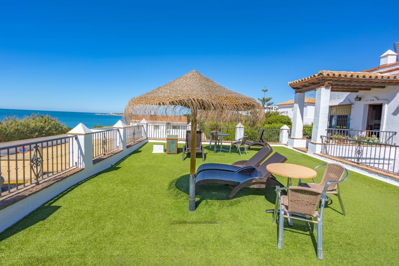 Apartamentos El Roqueo Conil De La Frontera Exteriör bild
