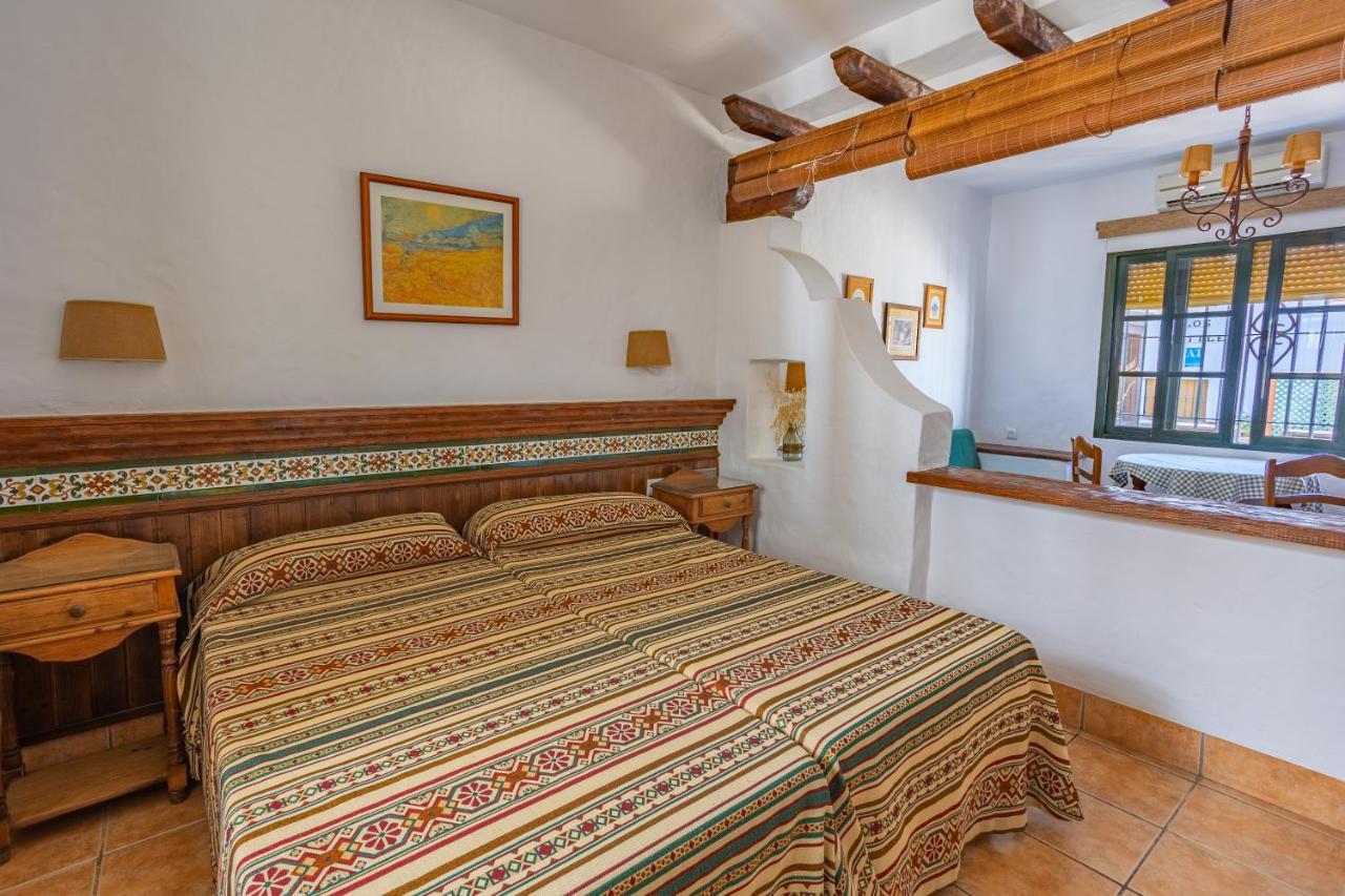 Apartamentos El Roqueo Conil De La Frontera Exteriör bild
