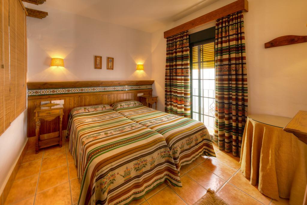 Apartamentos El Roqueo Conil De La Frontera Rum bild