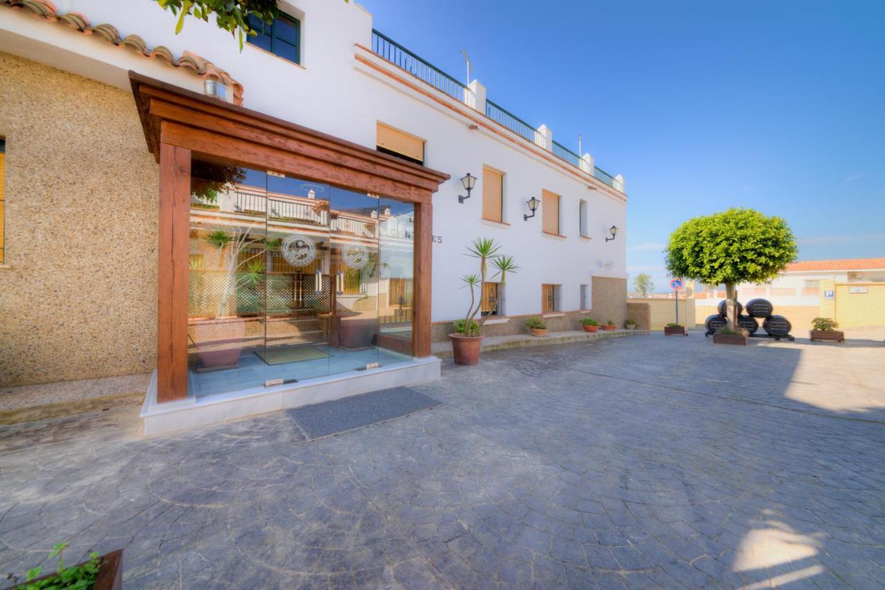 Apartamentos El Roqueo Conil De La Frontera Exteriör bild